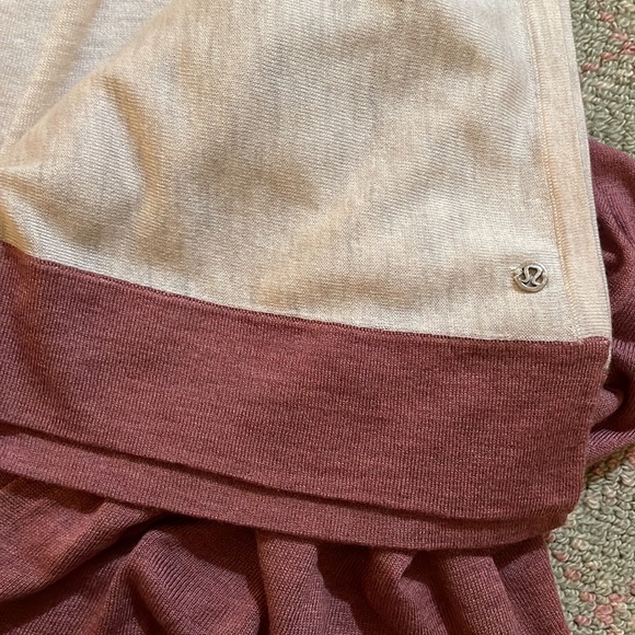 NWOT lululemon poncho/ wrap - Picture 5 of 6